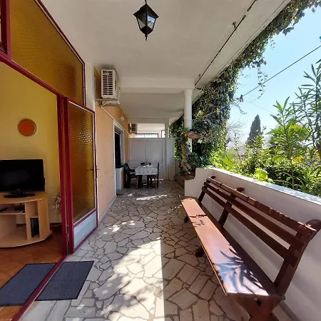 Faran 크리크베니카